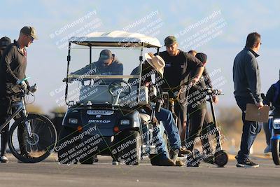 media/Feb-06-2025-Racers Edge (Thu) [[c17ed6f7b1]]/3-Around the Pits-Track Walk/